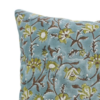 Fresh Garden Floral Pillowcase - Image 2