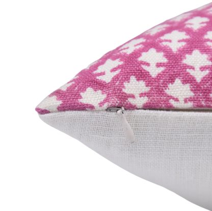 Geometric diamond jacquard pillowcase - Image 4