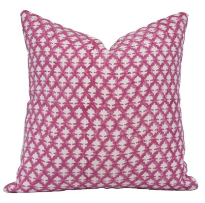 Geometric diamond jacquard pillowcase