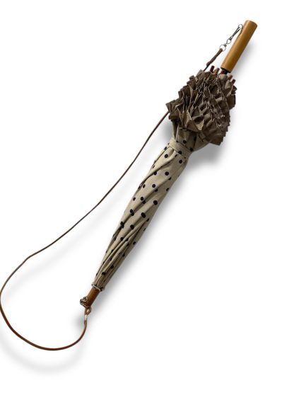Polka dot wooden handle vintage umbrella - Image 6