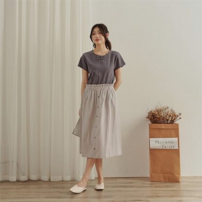 Artistic elastic waist button skirt