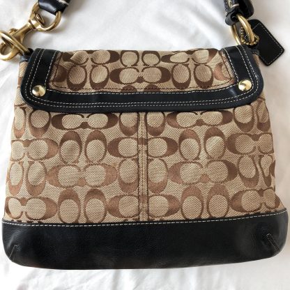 Classic printed leather shoulder bag - Image 6
