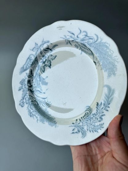 Vintage green flower and bird pattern dinner plate - Image 5