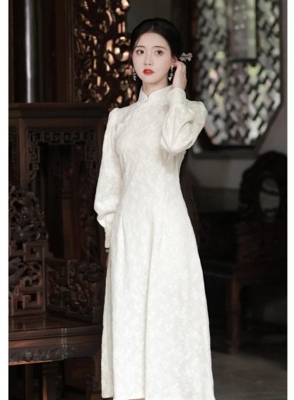 Off-white jacquard long cheongsam - Image 6