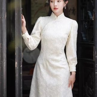 Off-white jacquard long cheongsam