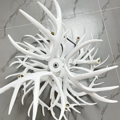 Antler chandelier - Image 6