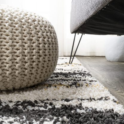 Artistic abstract striped carpet - Image 5