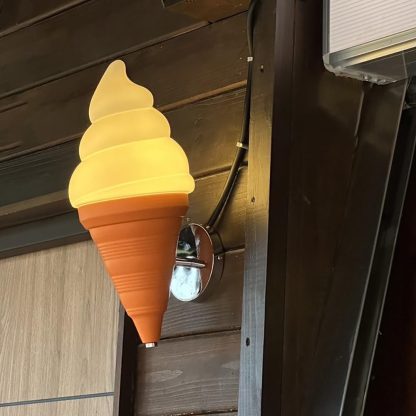 Ice cream wall lamp - Image 3