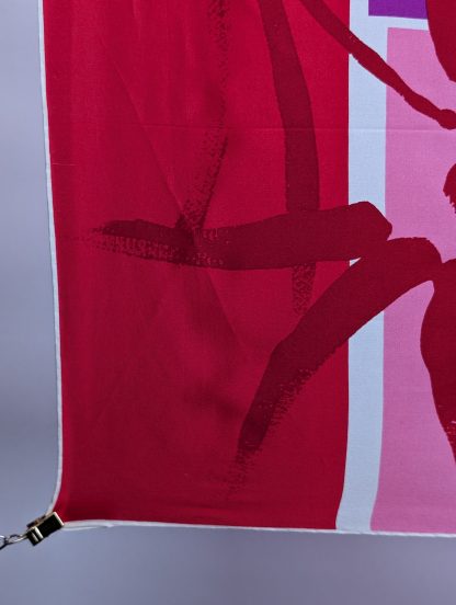 Contrast color art silk scarf - Image 5