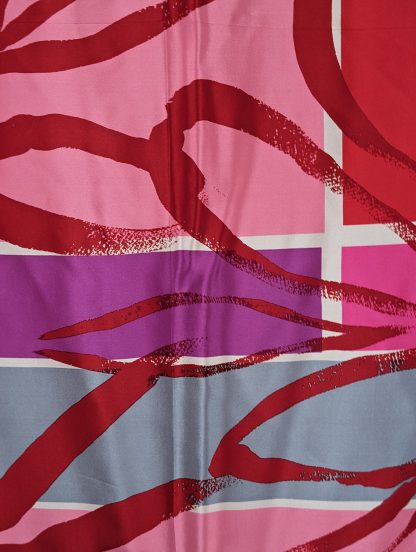 Contrast color art silk scarf - Image 4