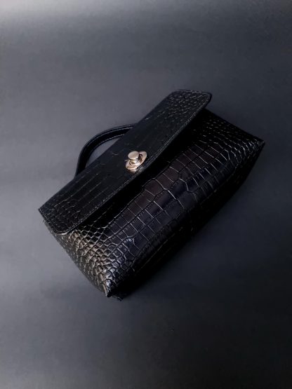 Elegant black crocodile leather wallet