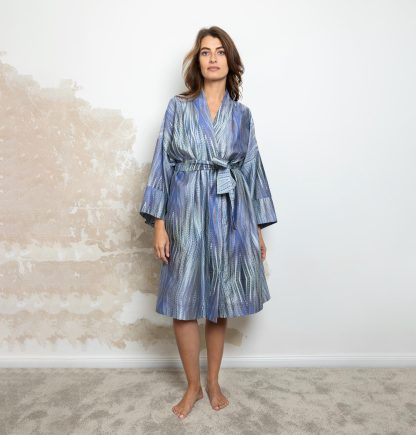 Artistic jacquard robe