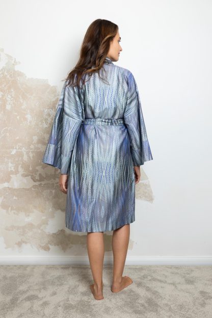 Artistic jacquard robe - Image 3