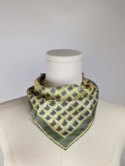Vintage geometric silk scarf - Image 2