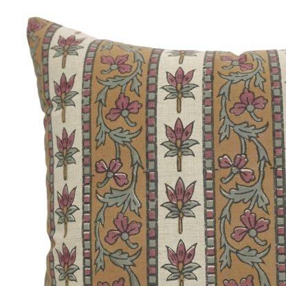 Exotic Striped Jacquard Pillowcase - Image 2