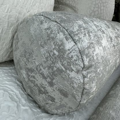 Silver-grey velvet cylindrical pillow - Image 6