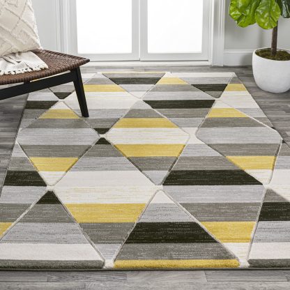 Geometric contrast patchwork carpet - Image 3