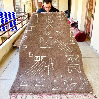 Retro geometric handmade carpet