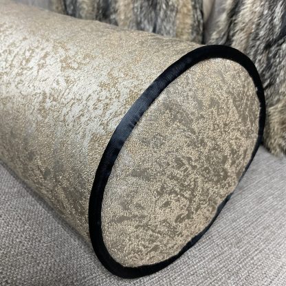 Cylindrical pillow - Image 4