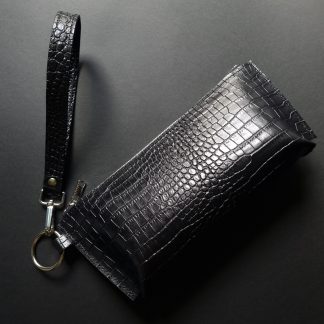 Simple and Elegant Long Wristlet Wallet