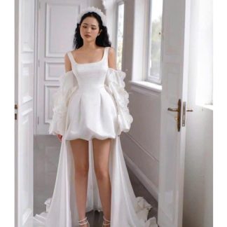 Square Neck Wedding Dress with Detachable Sleeves and Train