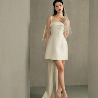 Elegant strapless dress