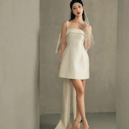Elegant strapless dress