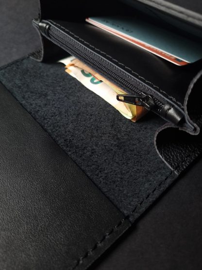 Simple card holder - Image 3