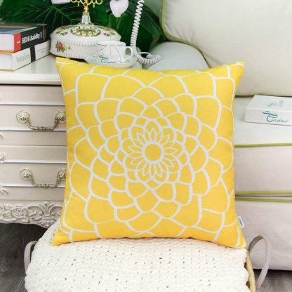Sunflower Cluster Pillowcase - Image 4
