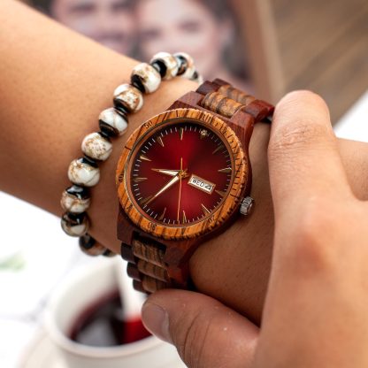 Vintage wooden mechanical watch - Image 2