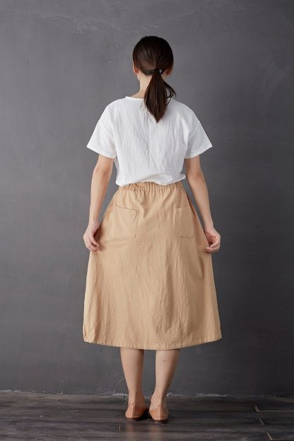 Simple solid color skirt - Image 3