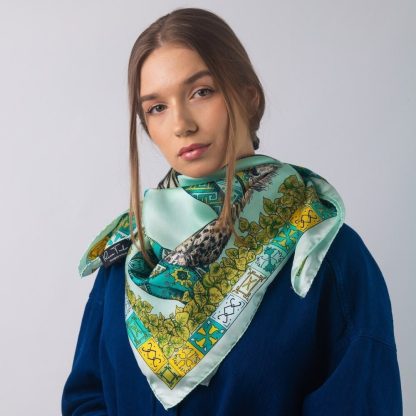 Childlike Animal Party Scarf - Image 2