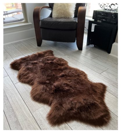 Warm brown faux wool carpet - Image 3