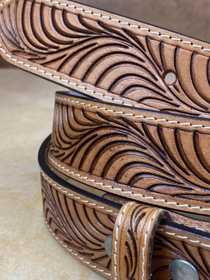 Hand-carved cowhide belt - Image 4