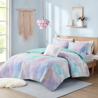 Pastel tie-dye quilted bedding