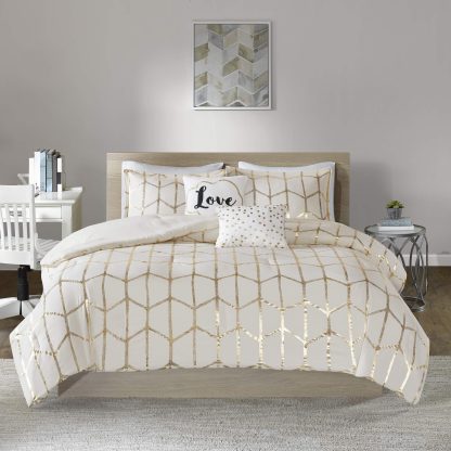 Gold geometric pattern bedding