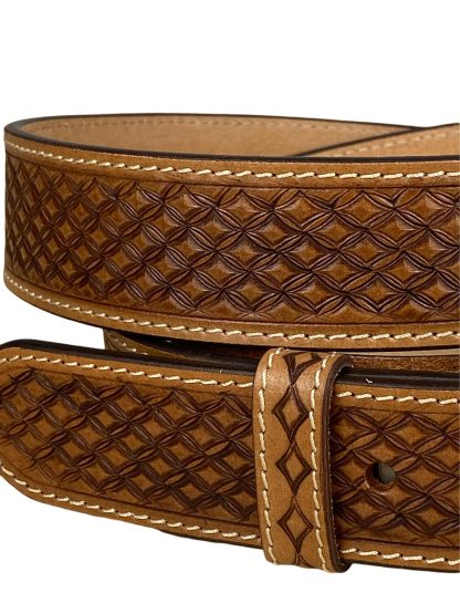 Hand-woven textured leather belt - Image 5