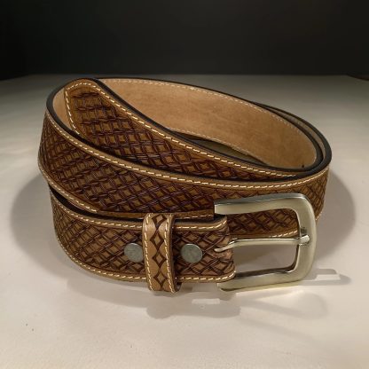 Hand-woven textured leather belt - Image 3