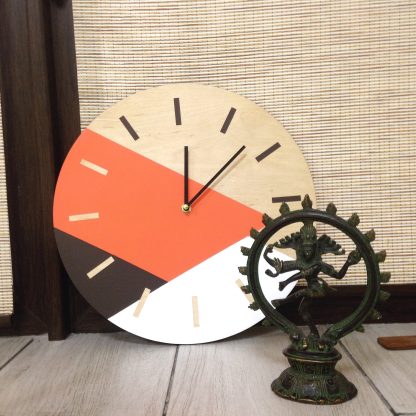 Contrast color aesthetic wooden wall clock - Image 2