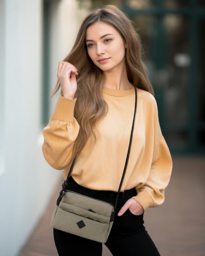 Simple casual crossbody bag - Image 7
