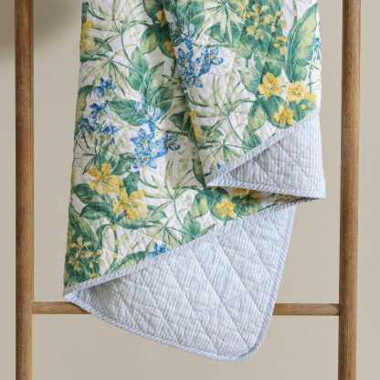 Spring flower print three-piece bedspread set - Image 9