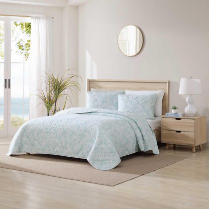 Light blue leaf-patterned quilted three-piece bedspread set - Image 2