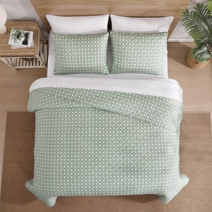 Light green diamond pattern three-piece bed cover set - Image 7