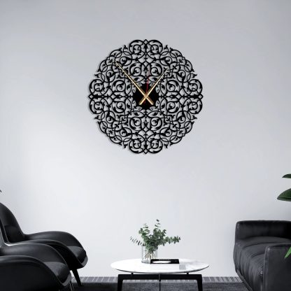 Gorgeous filigree wall clock - Image 4