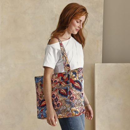 Vintage Floral Quilted Tote Bag - Image 4