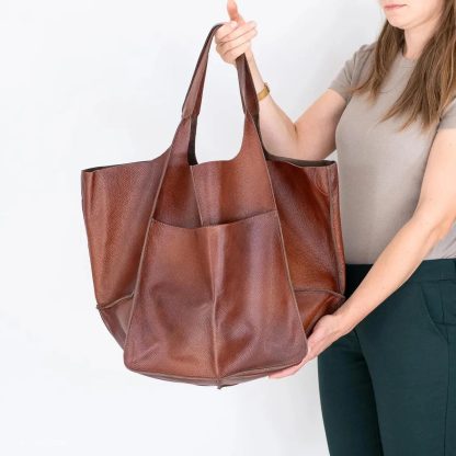 Utility handmade leather tote bag - Image 5