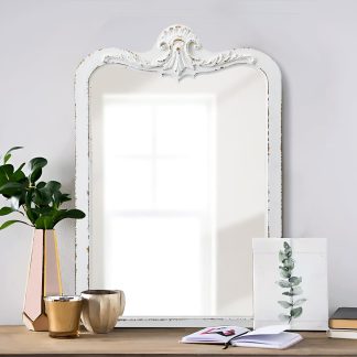 Carved decorative mirror