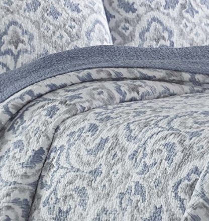 Blue and white paisley pattern three-piece bed cover set - Image 2