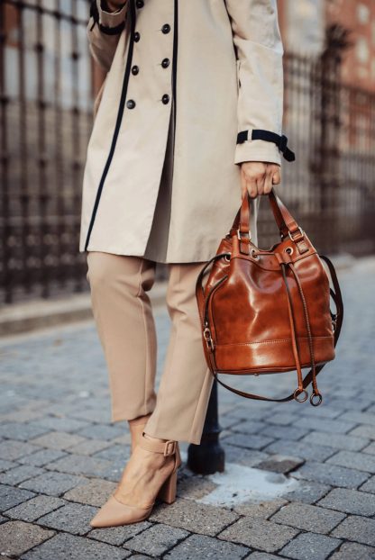 Handmade leather bucket bag