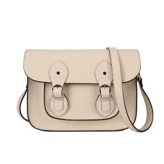 Classic messenger style crossbody bag